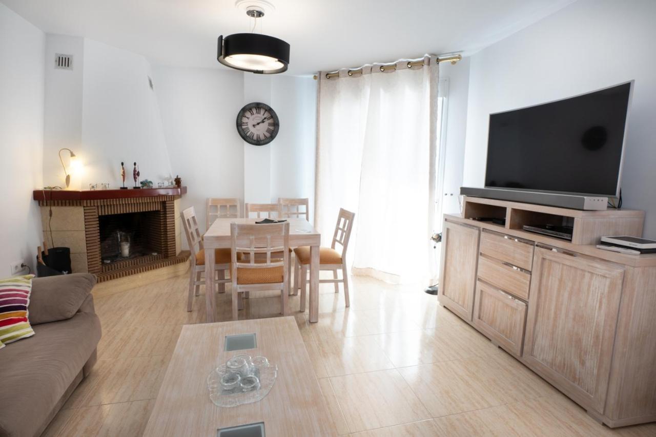 Marina Bella 1F Menyber Apartment Nerja Luaran gambar