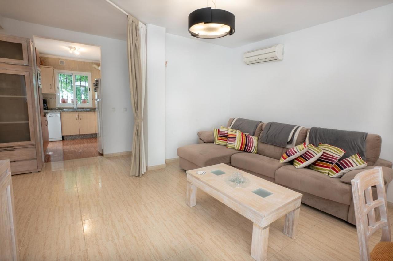Marina Bella 1F Menyber Apartment Nerja Luaran gambar