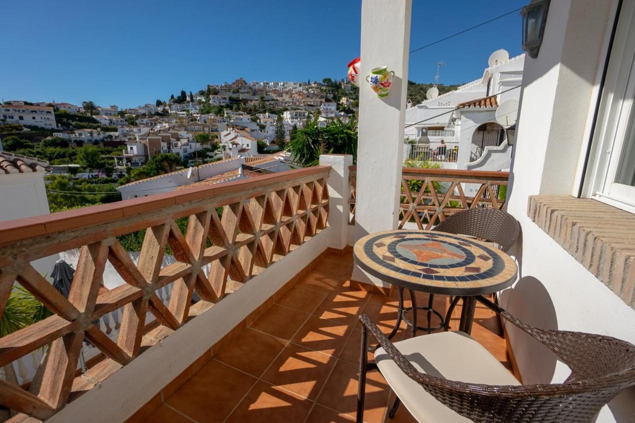 Marina Bella 1F Menyber Apartment Nerja Luaran gambar